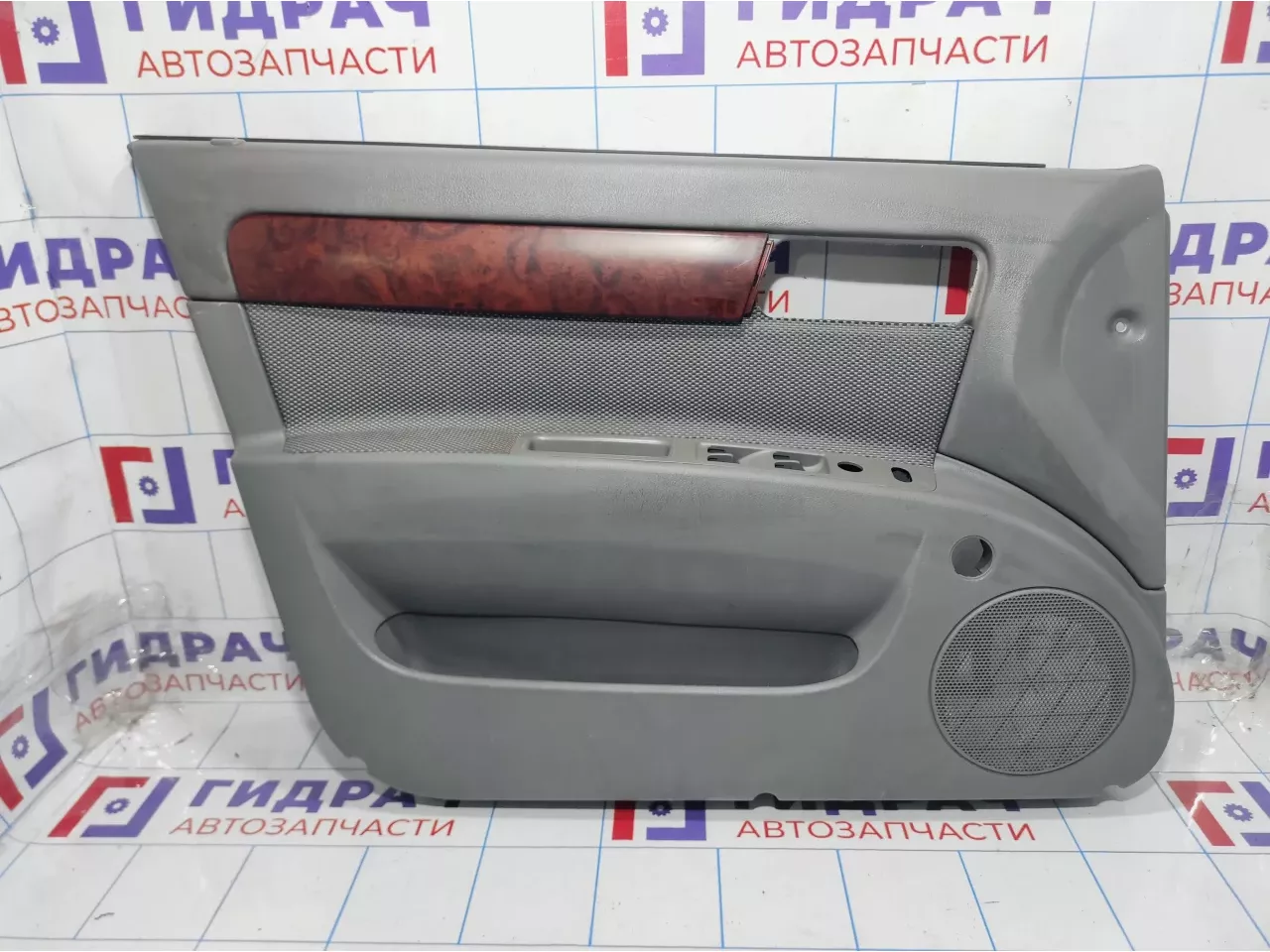 Обшивка двери передней левой Daewoo Gentra II 96864008